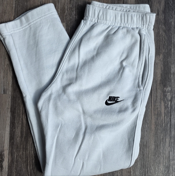 Nike Club Fleece Sweatpants White Size M - Picture 1 of 4